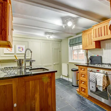 Apartman Henderson House *